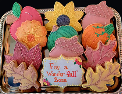 Boss Cookie Tray: Flowers, leaves, apple, acorns, and pumpkins.