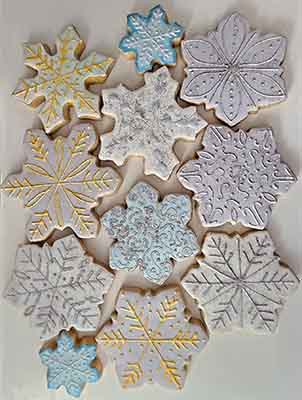 Christmas cookies: Snowflakes