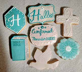 Confirmation cookies: Bible, dove, cross, flower,and name.