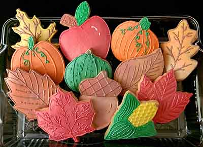 Fall cookies: flowers, pumpkins ,acorns, and apple.