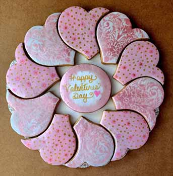 Valentine Cookie Tray: Hearts and message.